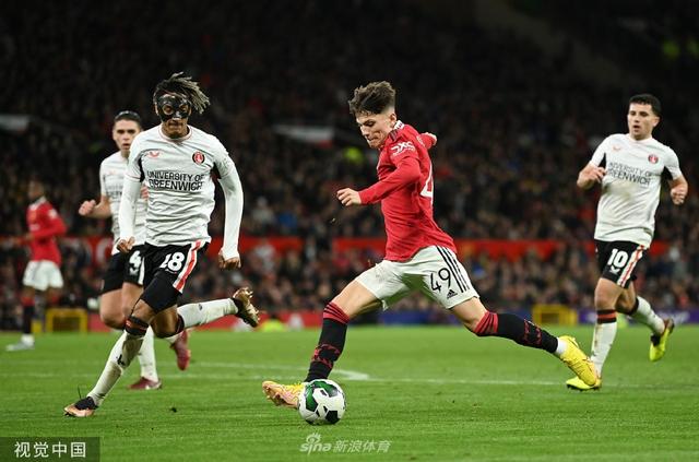 不乏其人 不乏其人